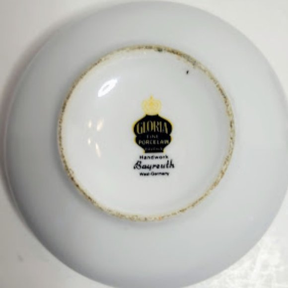 VINTAGE HAND PAINTED FINE PORCELAIN TRINKET BOX BAVARIA BAYREUTH WEST GERMANY - Picture 4 of 6